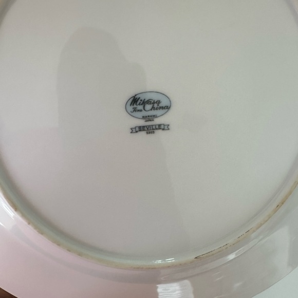Imperial China Seville Pattern Dinner Plate lot of 4 shabby chic cottagecore - Picture 3 of 3